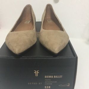 Frye Sienna Flats